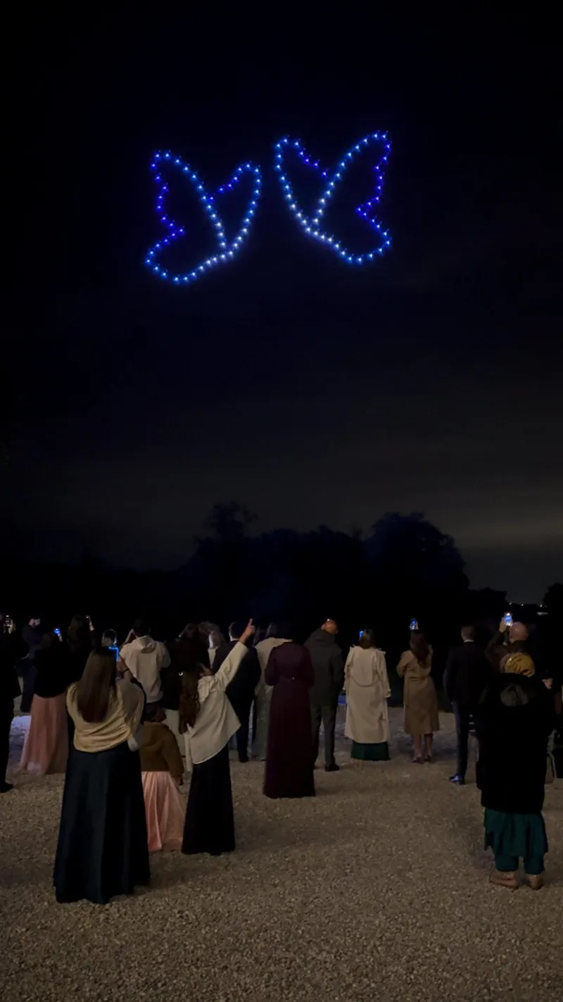 Papillons en drones et château de st-martin
